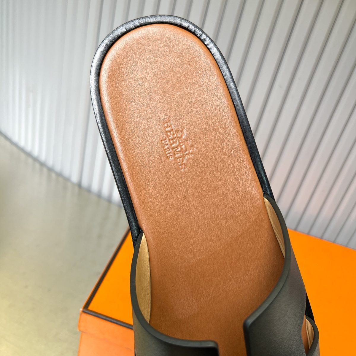 Hermes lzmir Sandals Size 40-45 - Image 5