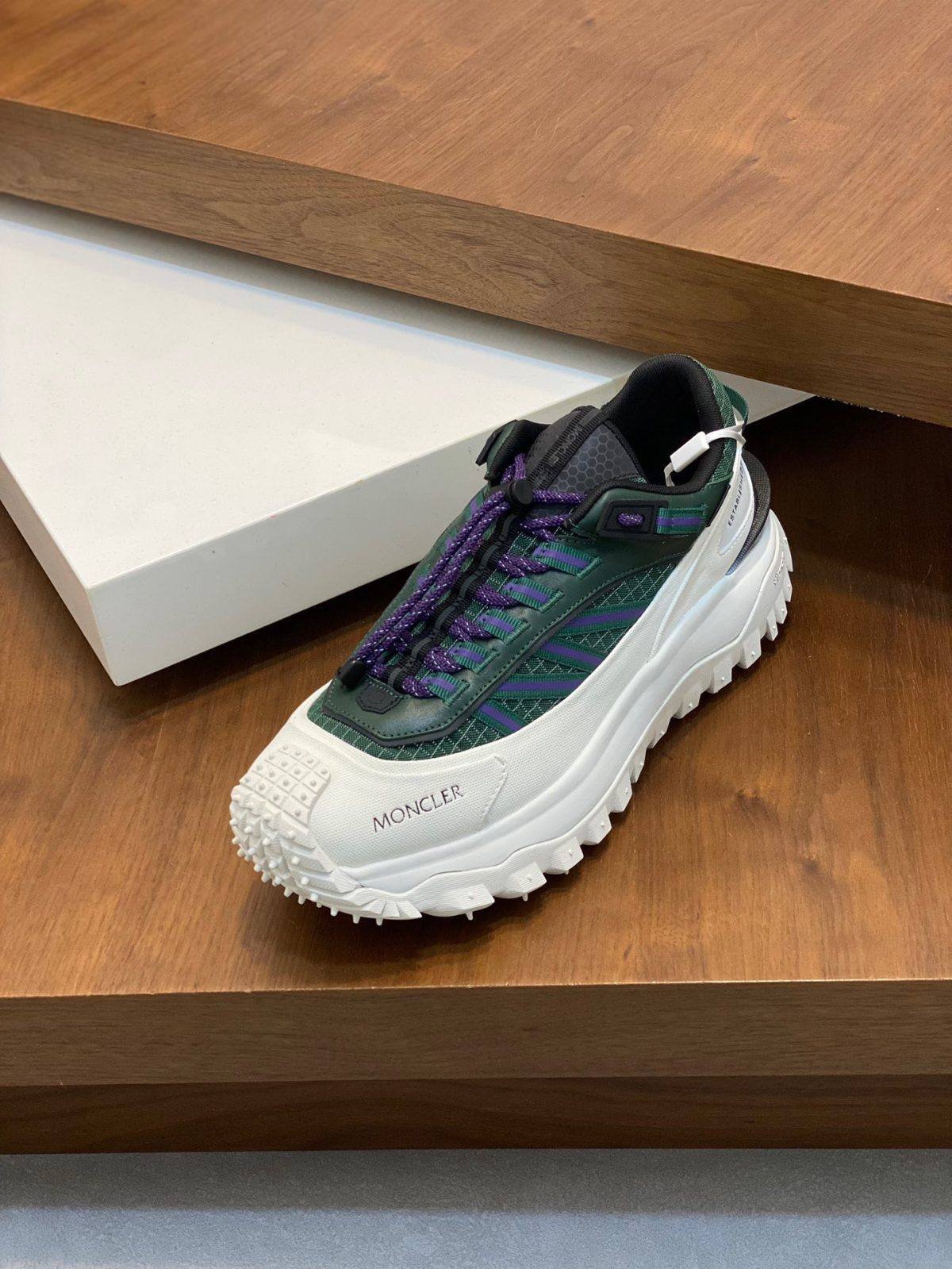 Moncler Trailgrip Gtx Sneaker Size 40-45 - Image 5