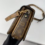 Louis Vuitton M44875 M44876 Pochette Métis Women Bags Size 25*19*7cm - Image 16
