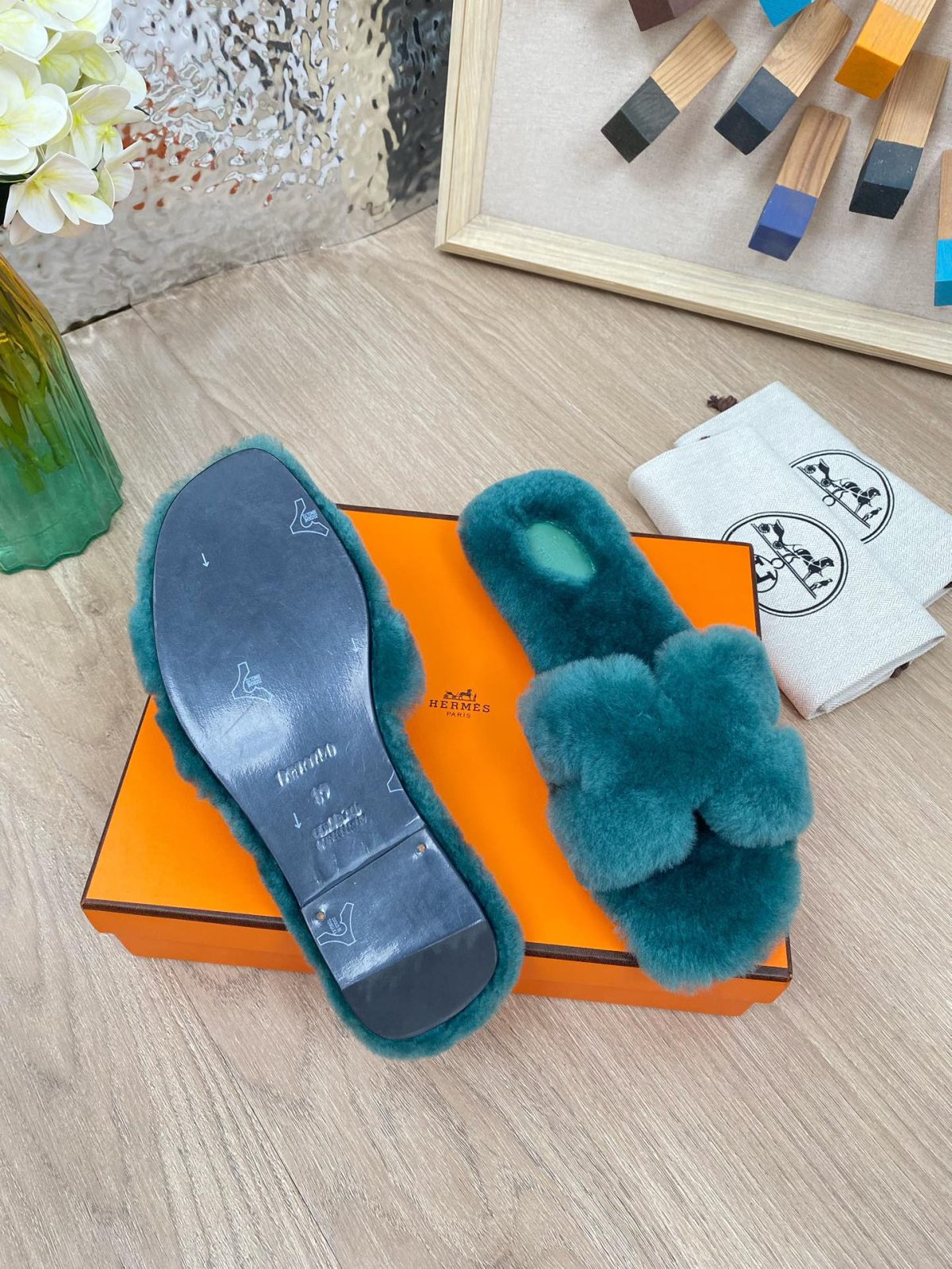 Hermes 23fw Women Winter Slippers Size 36-40 - Image 8