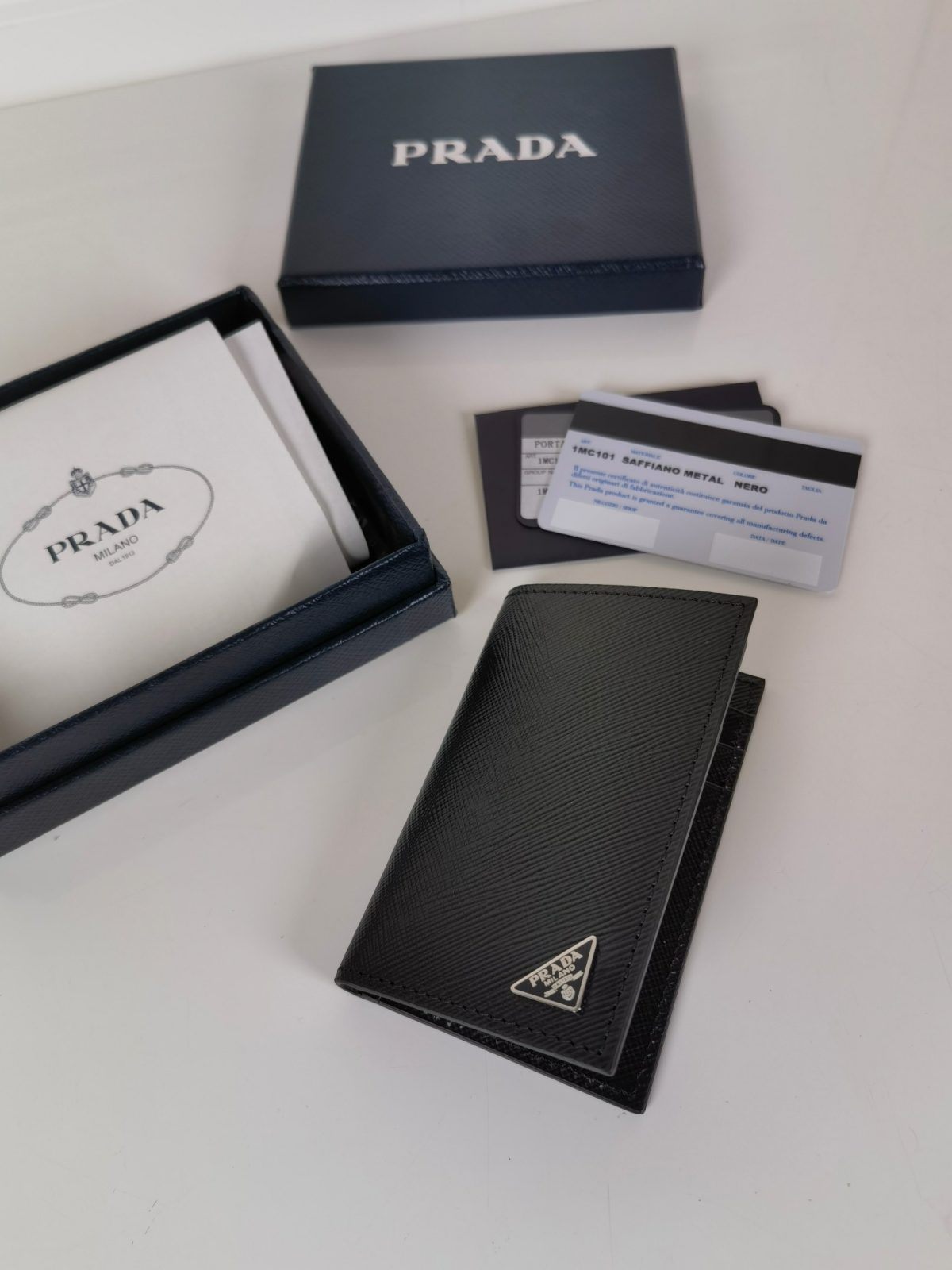 Prada Card Holder Size 11*7cm - Image 3