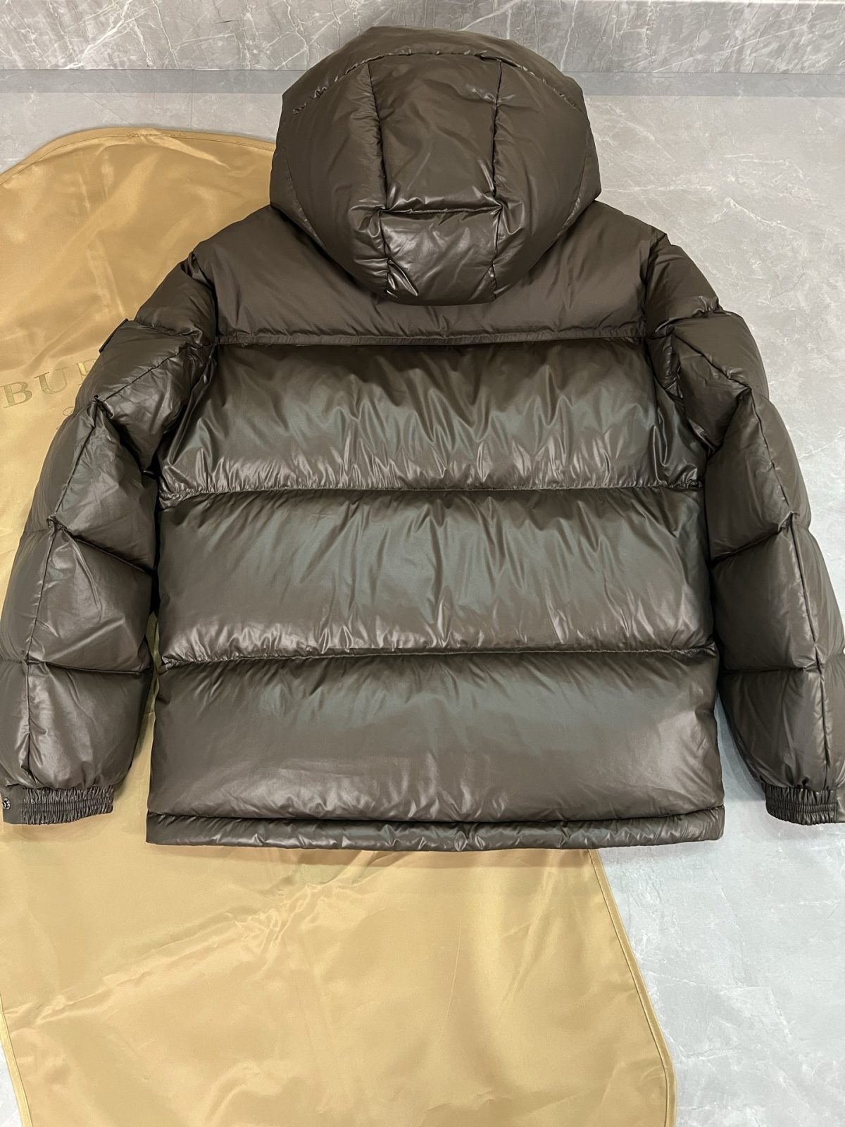 Burberry Winter Down Jacket Size S-XXL - Image 4