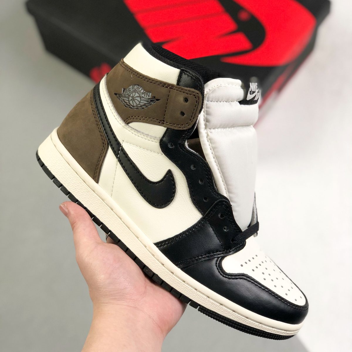 Nike Air Jordan 1 High Top Sneakers Shoes Gr. 36-46 - Image 1