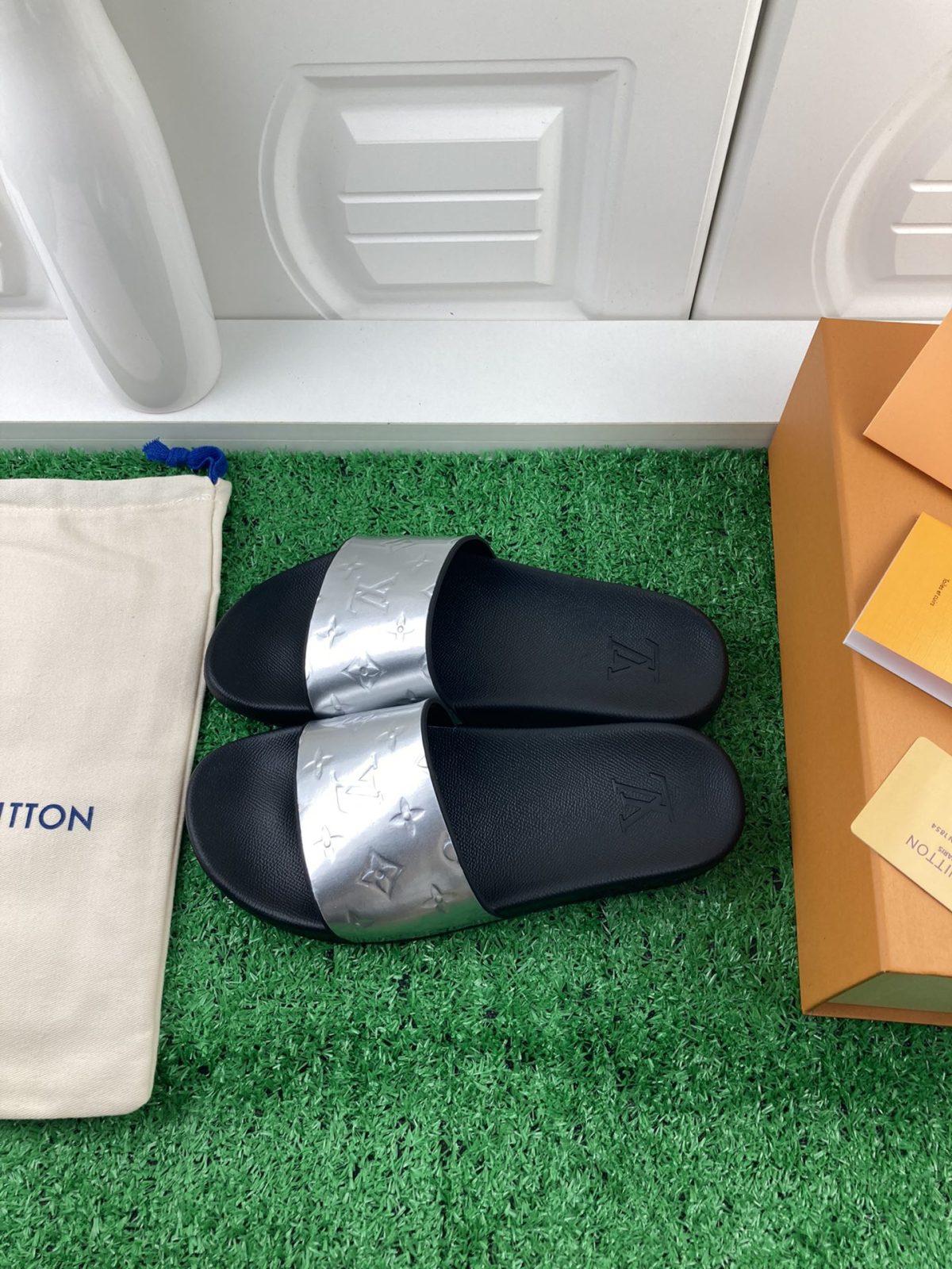 Louis Vuitton 2024ss Candy Series Slippers Size 36-45 - Image 4