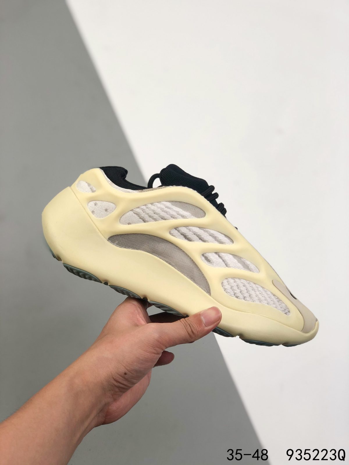 Yeezy 700 V3 Mens/Women's Sneakers Shoes 35 - 48 - Image 5