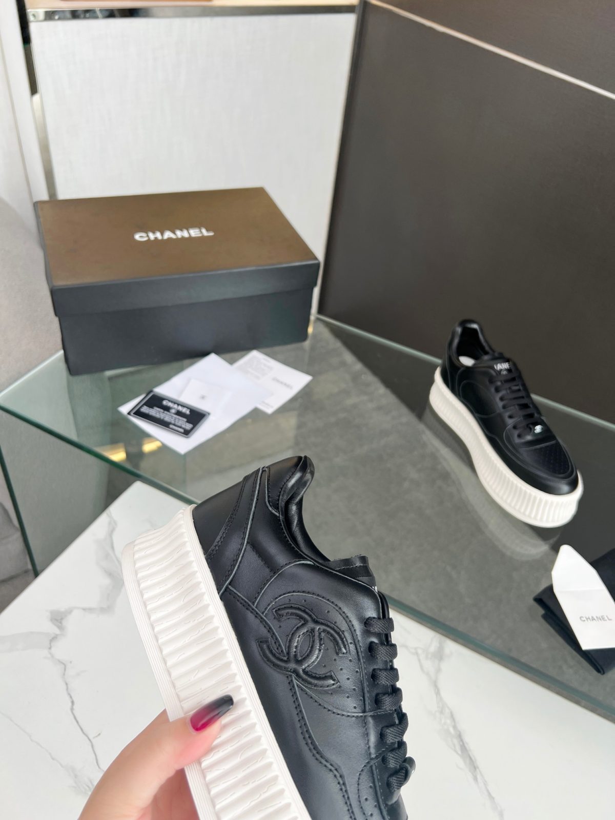 Chanel Sneaker Size 36-40 - Image 6