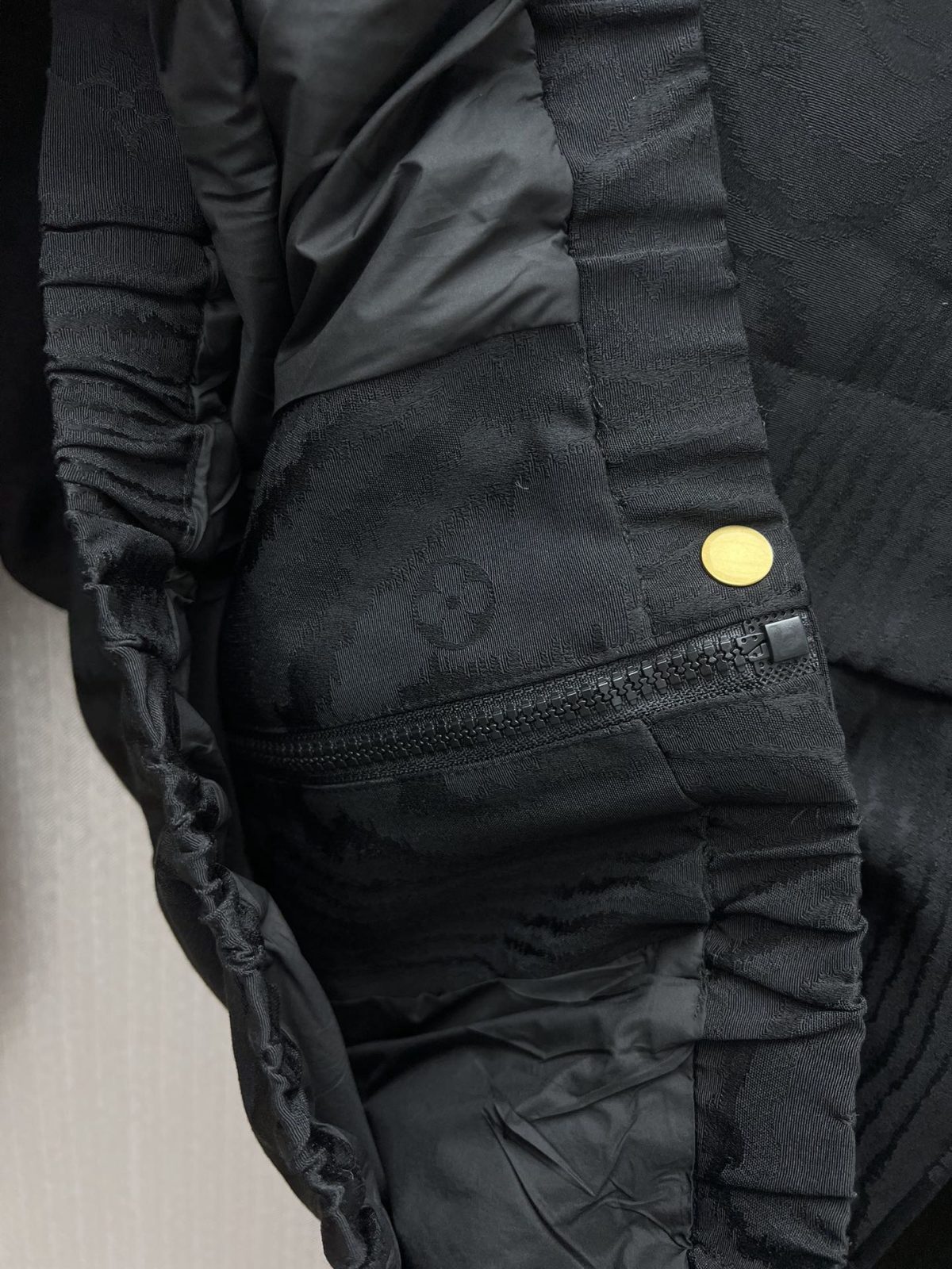 Louis Vuitton 2025ss New Jacket Size S-XL - Image 6