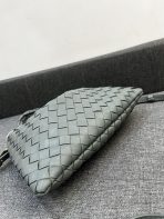 Bottega Veneta HO Shoulder Bags 28*17cm - Image 6