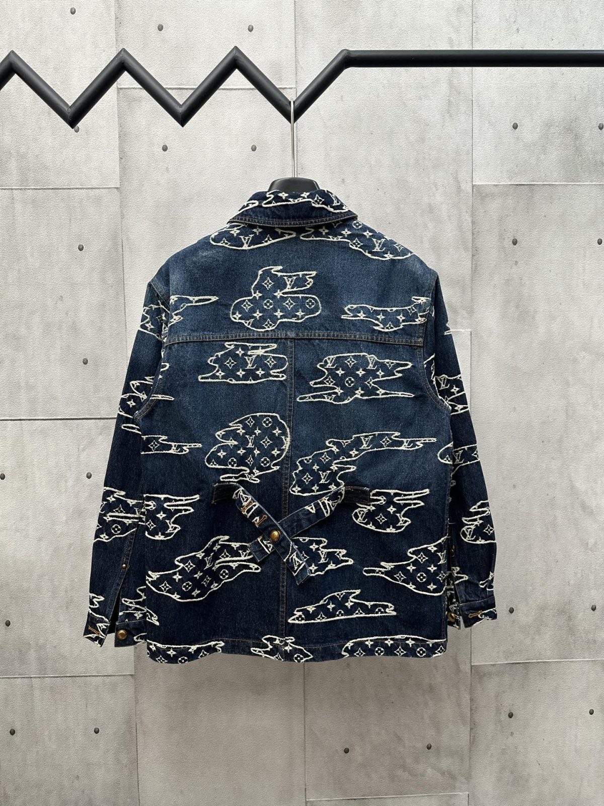 Louis Vuitton Unisex Jacket Size S-XL - Image 3