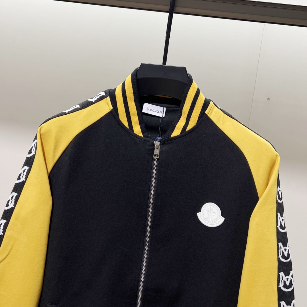 Moncler Unisex Jacket Size S-XXL - Image 6