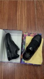 Louis Vuitton Run Away Sneaker For Men Size 39-45  3-Color - Image 2