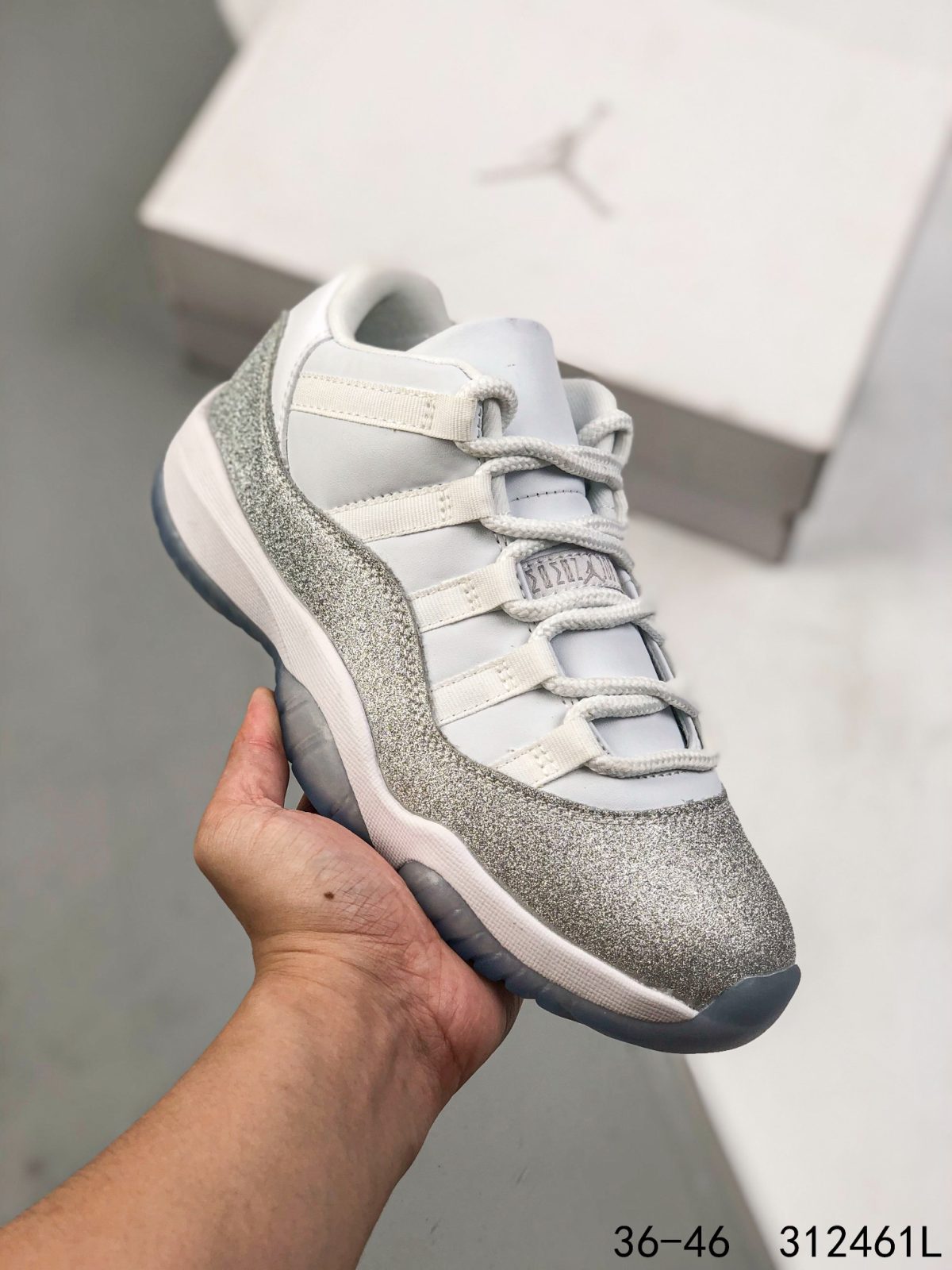 Nike Air Jordan 11 Mens/Women Sneakers Shoes Gr. 36-46 - Image 1
