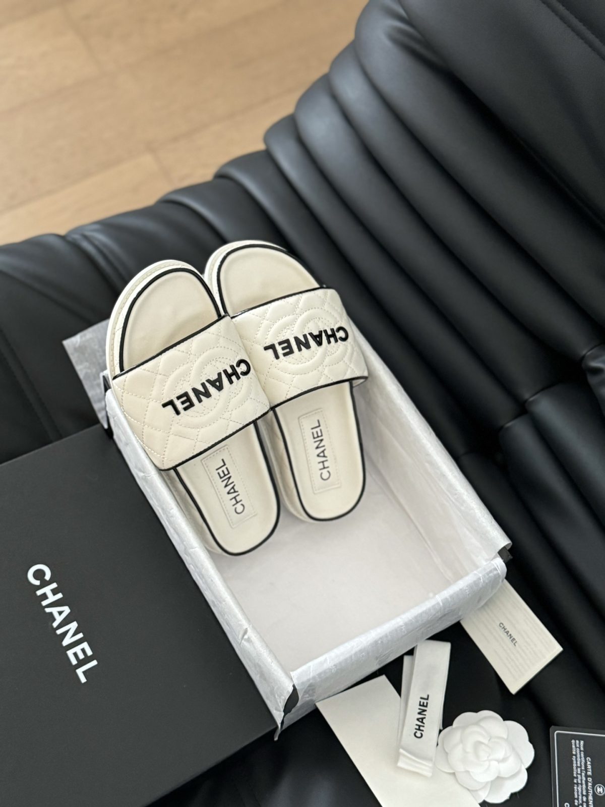 Chanel 2024 New Slippers Size 36-41 - Image 3