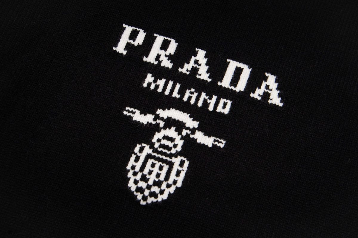 Prada Unisex Sweatshirt Size S-XL - Image 2