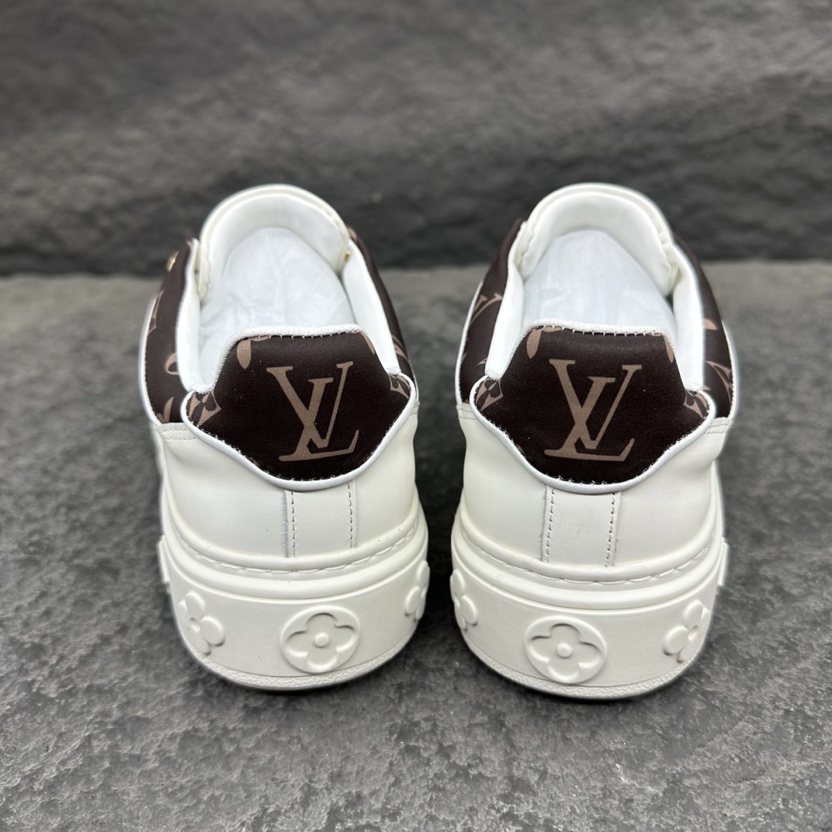 Louis Vuitton Time Out Sneaker Size 36-41 - Image 8