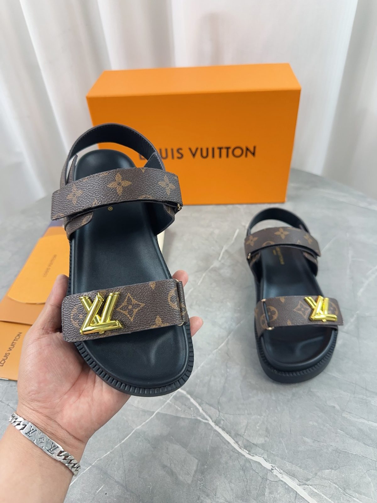 Louis Vuitton 2024ss Slippers Size 36-45 - Image 5