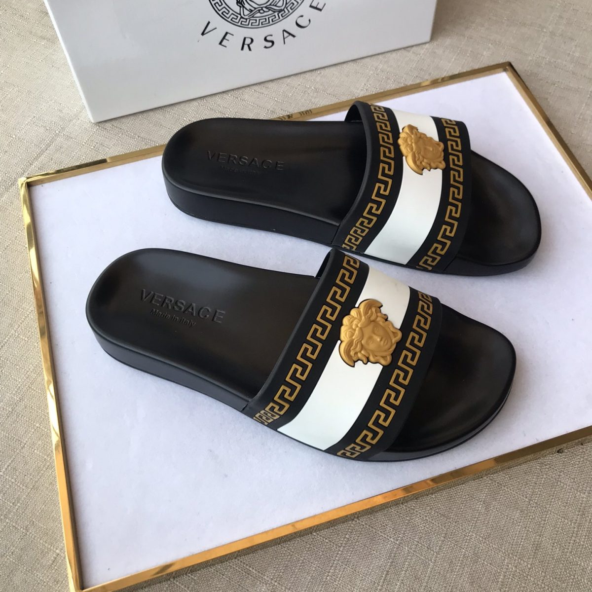 Versace Mens Women Sandals Gr. 36-46 - Image 1