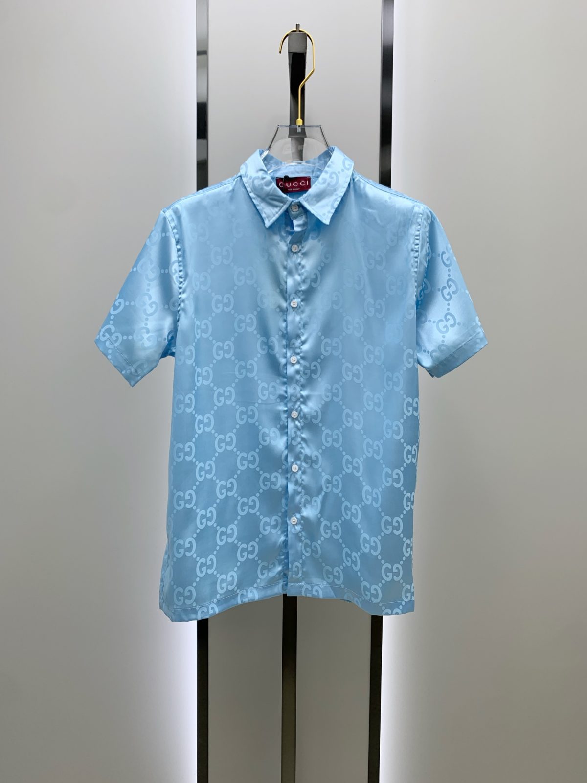 Gucci Sommeranzug Size M-XXL - Image 2