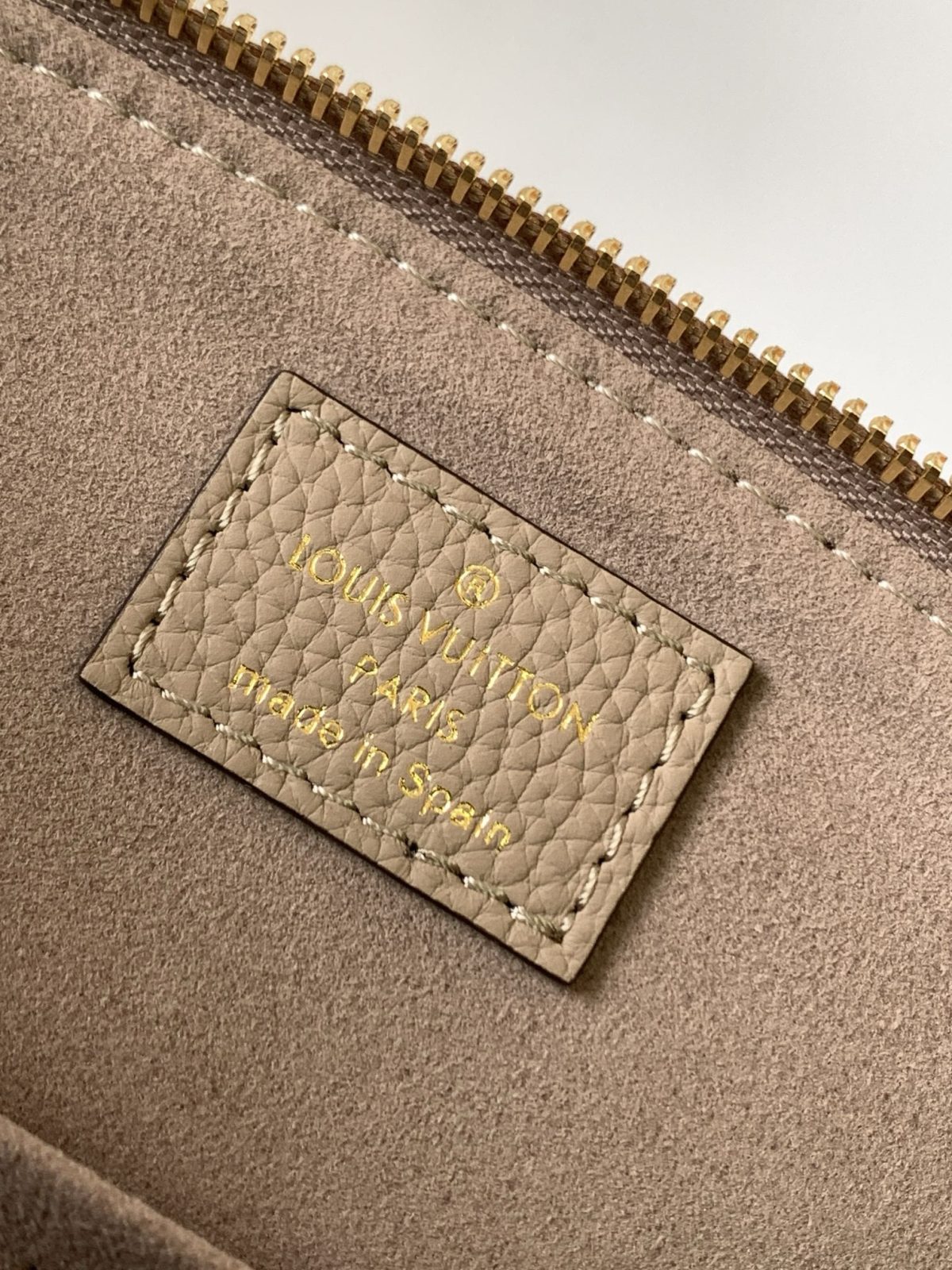 Louis Vuitton M45833 Women Bags 2-Size - Image 9