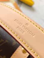 Louis Vuitton M46740 Saumur BB Women Shoulder Bags Size 20*15*7.5cm - Image 7