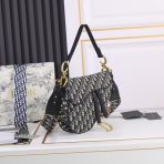 Dior Saddle Bags With Strap for Women Size 25.5*20*6.5cm - Image 3