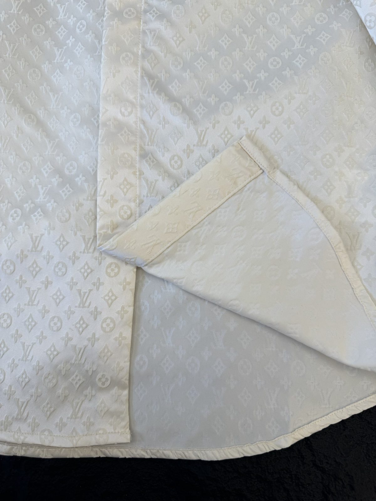 Louis Vuitton 2025ss New Shirt mini Monogram Size XS-L - Image 9
