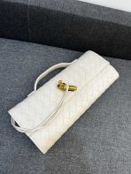 Bottega Veneta Andiamo Clutch 30*13*4cm - Image 7