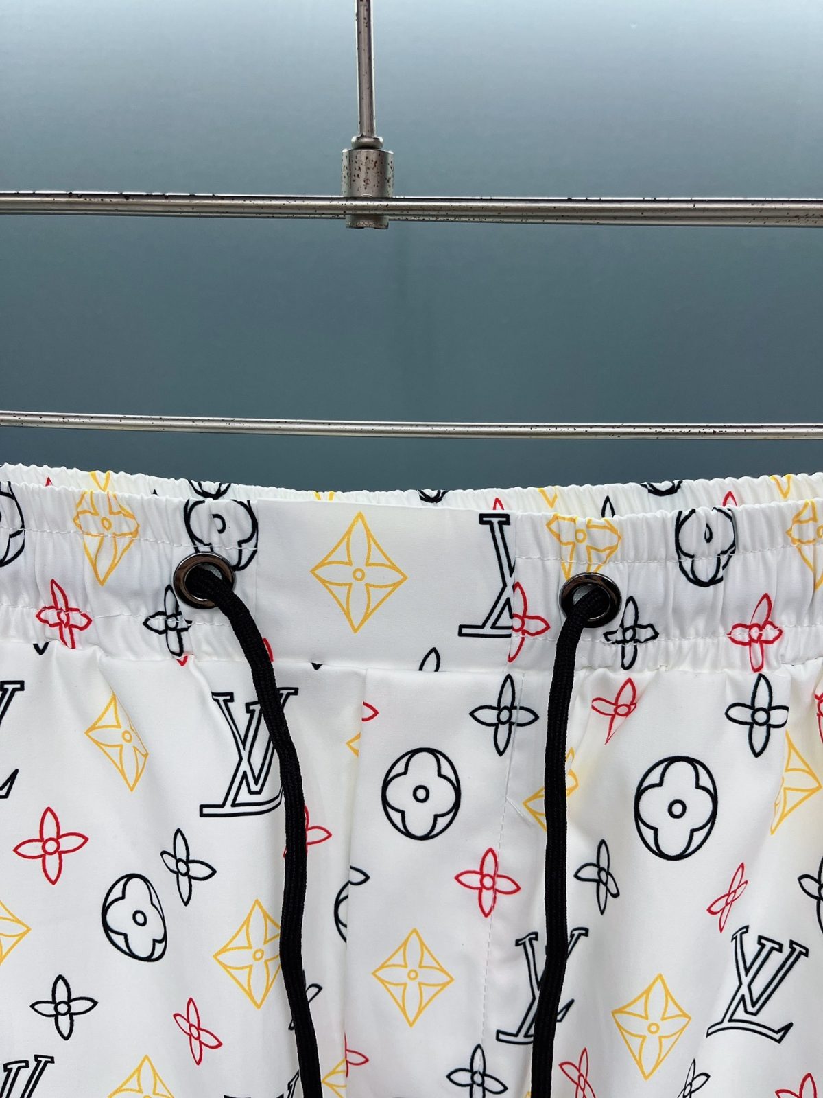 Louis Vuitton Beach Pants Size M-XXXL - Image 3