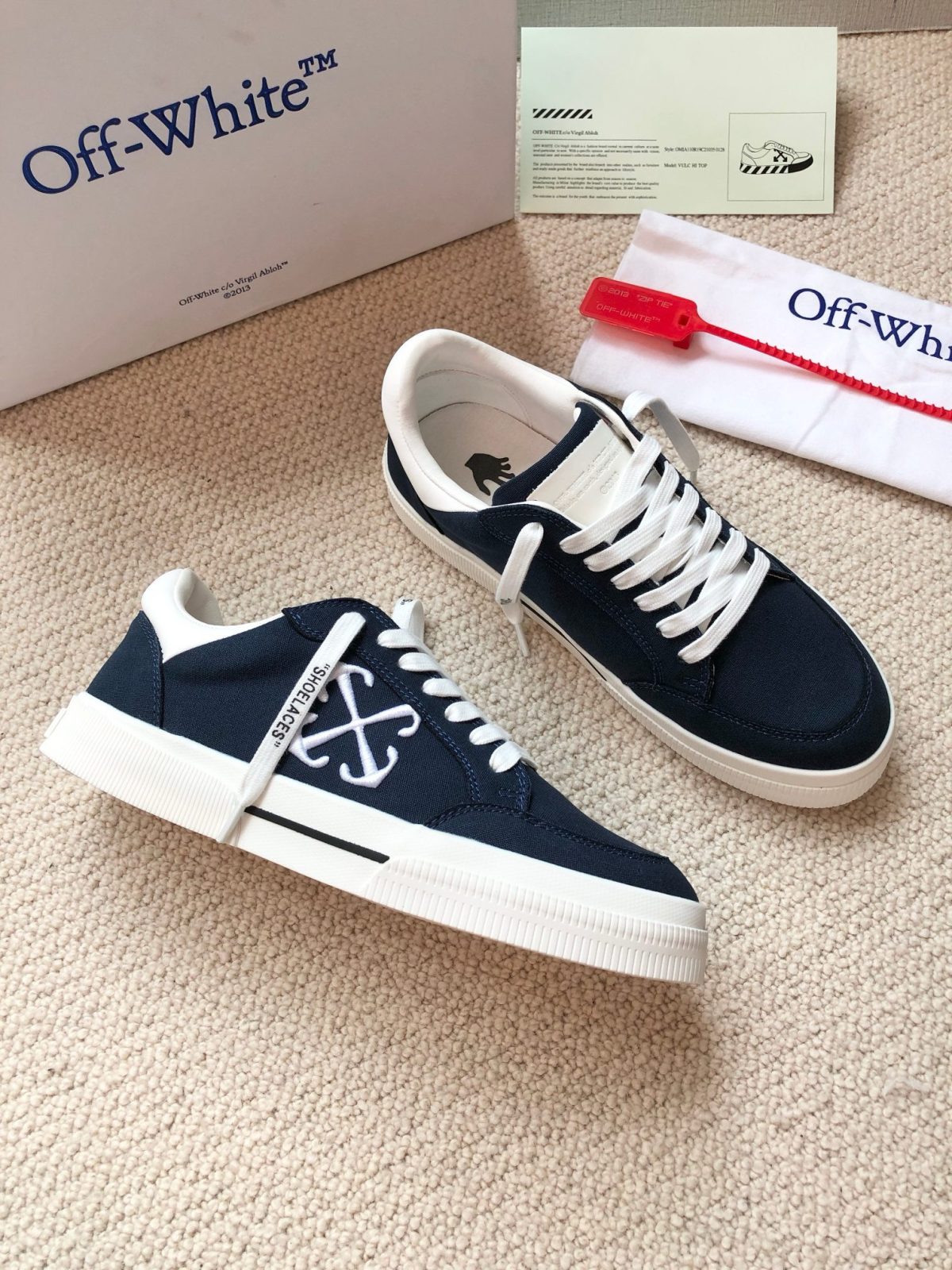 OFF White 2024ss New Low Vulcanized Sneaker Size 36-45 - Image 3