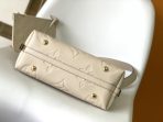 Louis Vuitton M46293 CarryAll Women Bags Size 29*24*12cm - Image 4