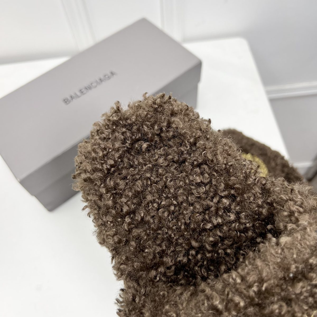 Balenciaga 23fw Women Winter Slippers Size 36-40 - Image 7