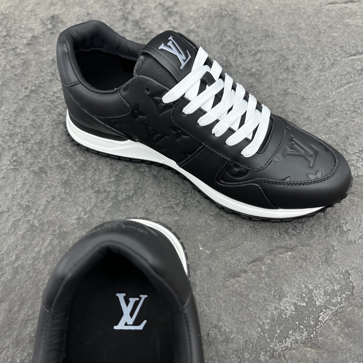 Louis Vuitton Run Away Sneaker For Men Size 39-46 - Image 5