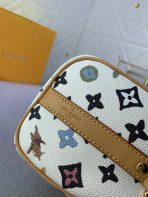 Louis Vuitton Monogram Eclipse Reverse Keepall 25 Travel Bags Size 25*15*11cm - Image 8