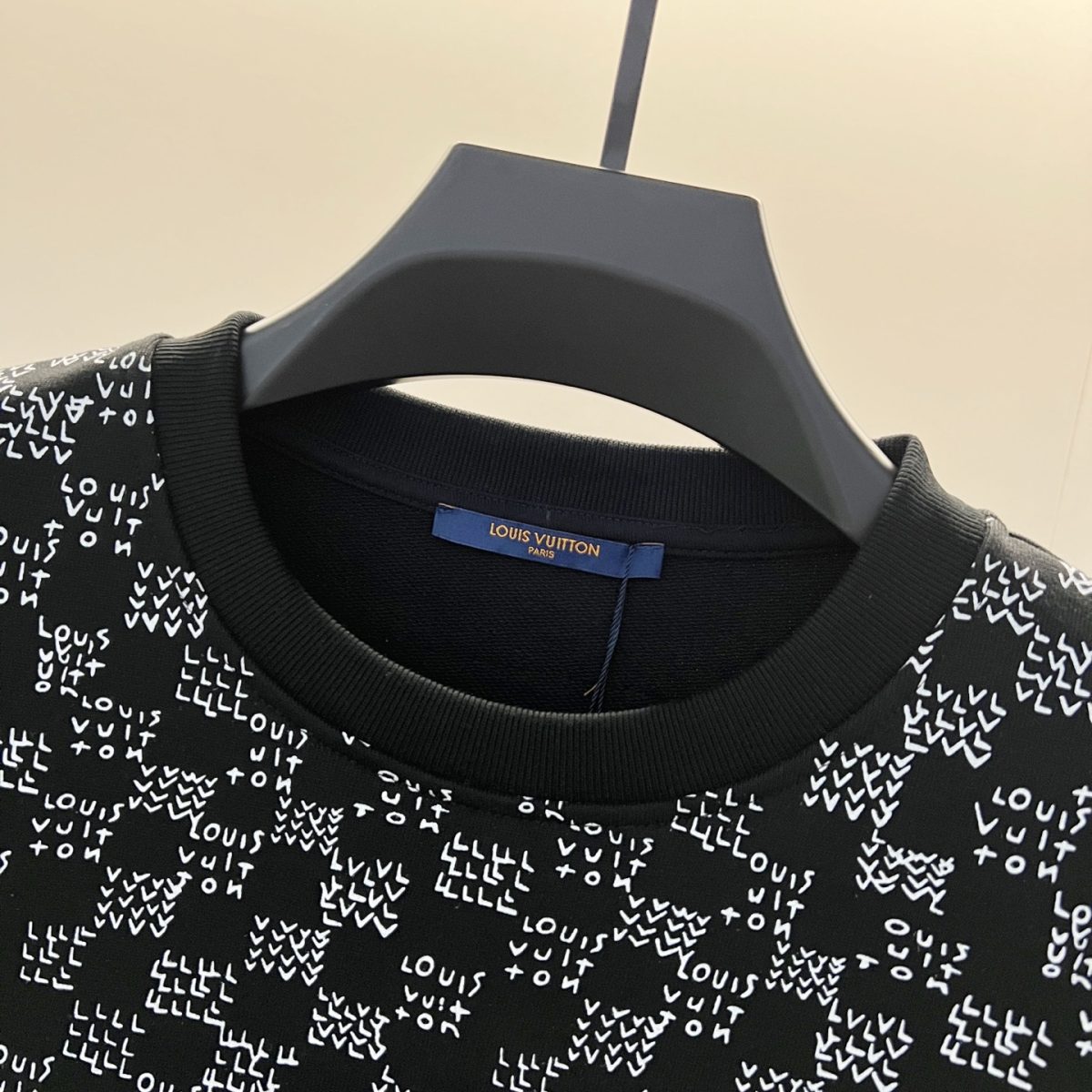 Louis Vuitton New Unisex Sweatshirt Size XS-L - Image 3