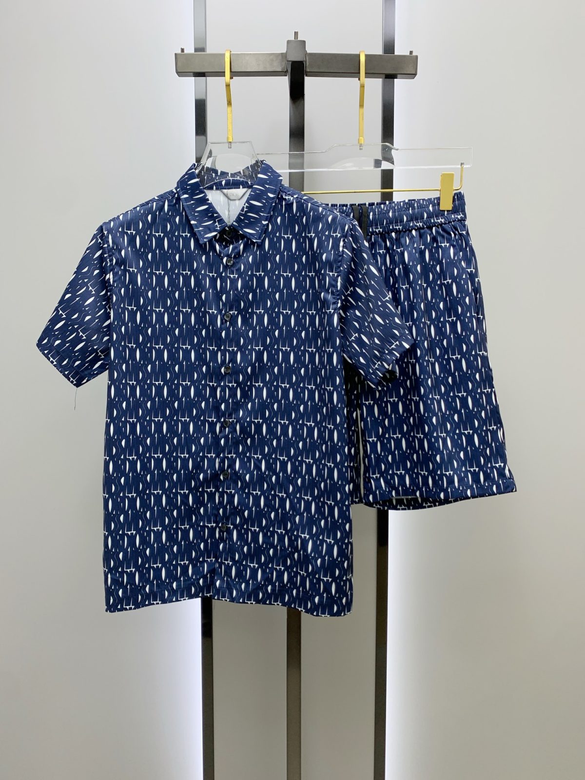 Dior Sommeranzug Size M-XXL - Image 1