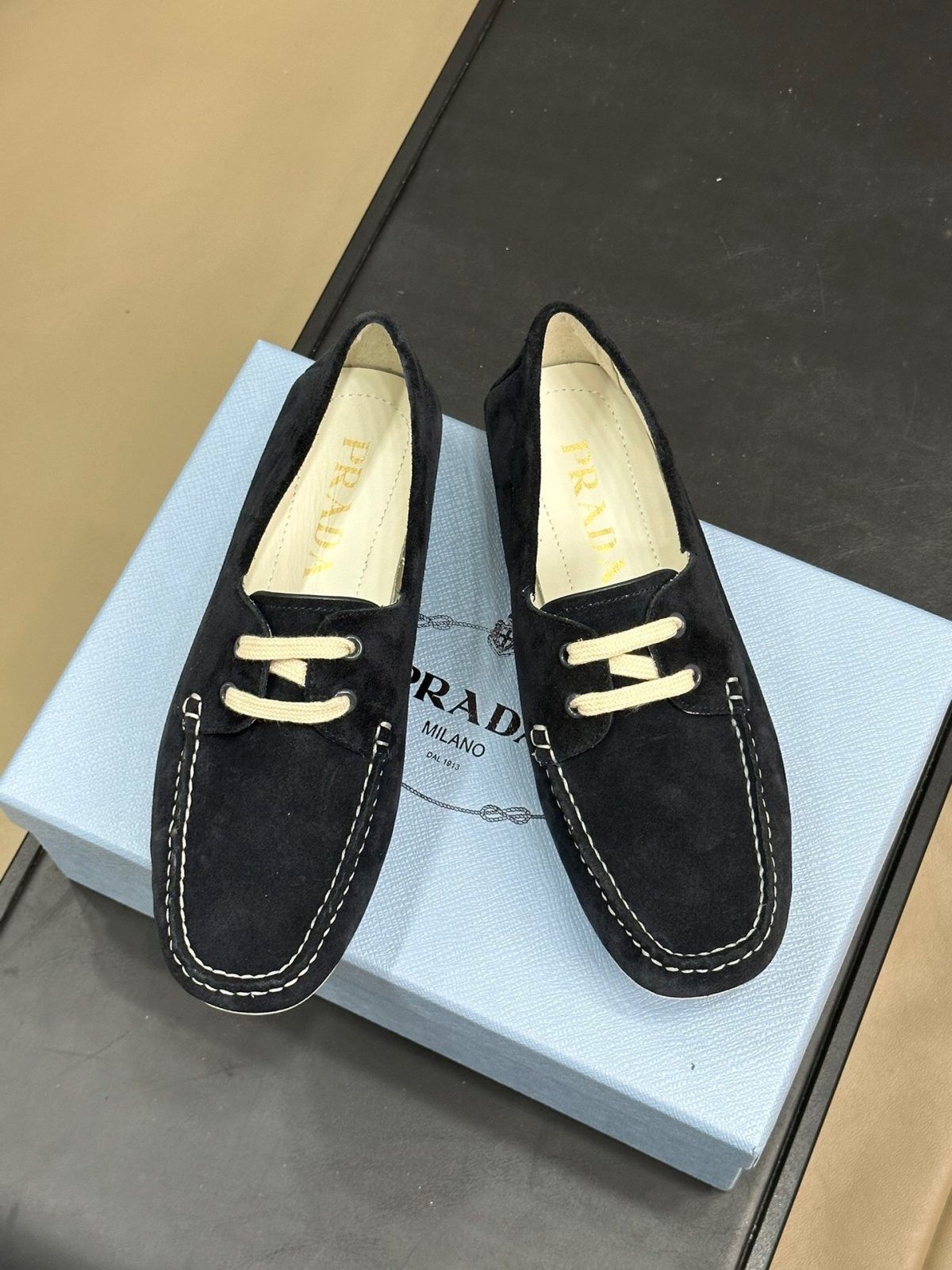 Prada Suede driving Shoes Loafers Size 36-41 - Image 2