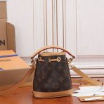 Louis Vuitton M46099 Bagatelle Women Bags Size 22*14*9cm - Image 4