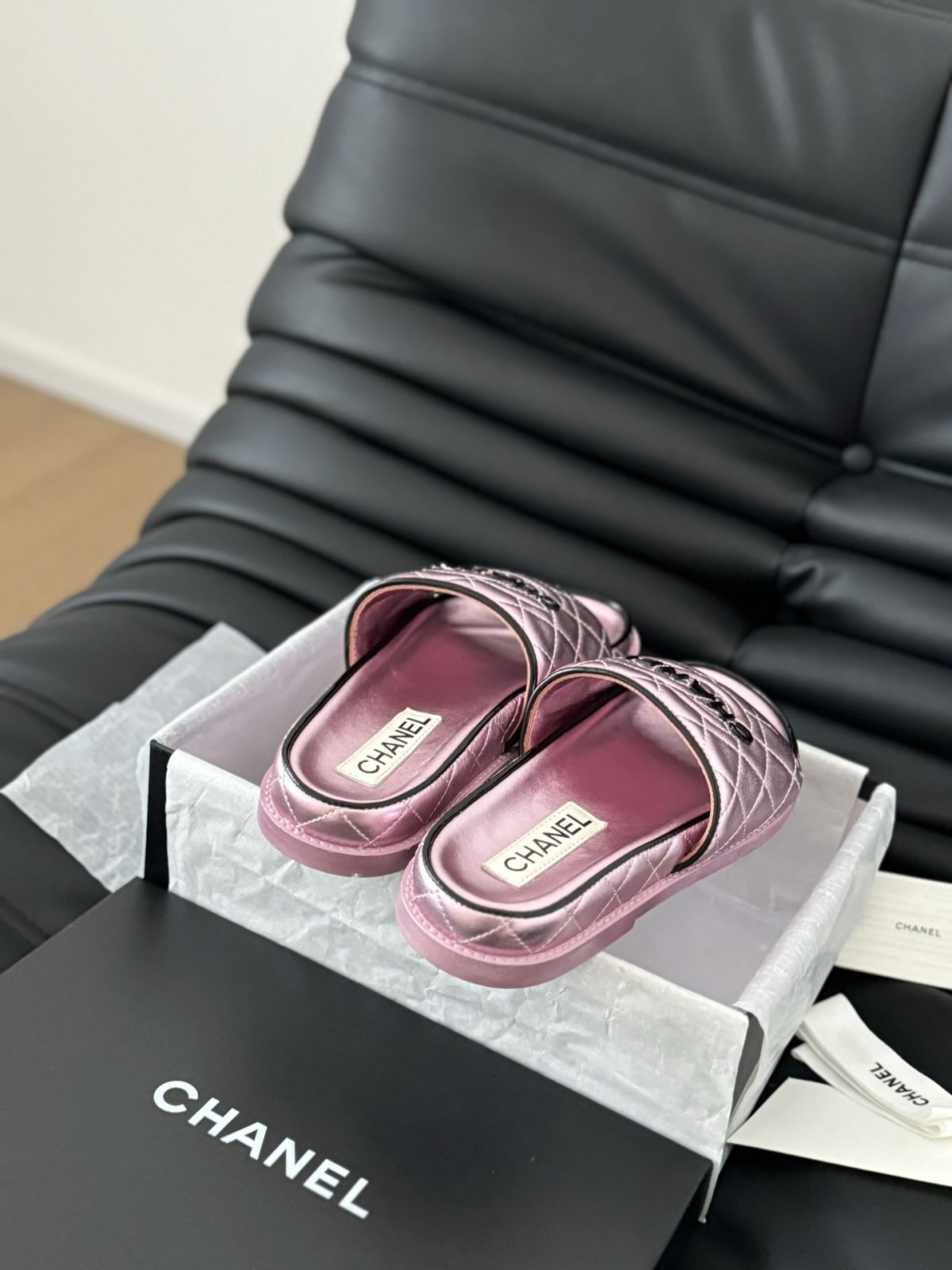 Chanel 2024 New Slippers Size 36-41 - Image 4