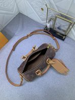 Louis Vuitton Monogram Eclipse Reverse Keepall 25 Travel Bags Size 25*15*11cm - Image 9