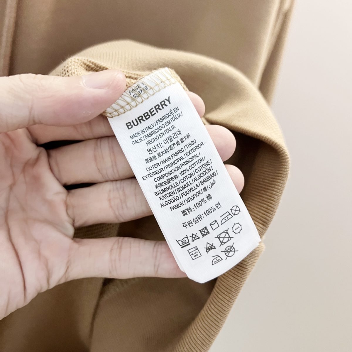 Burberry Unisex Sweatshirt Size S-XL - Image 2