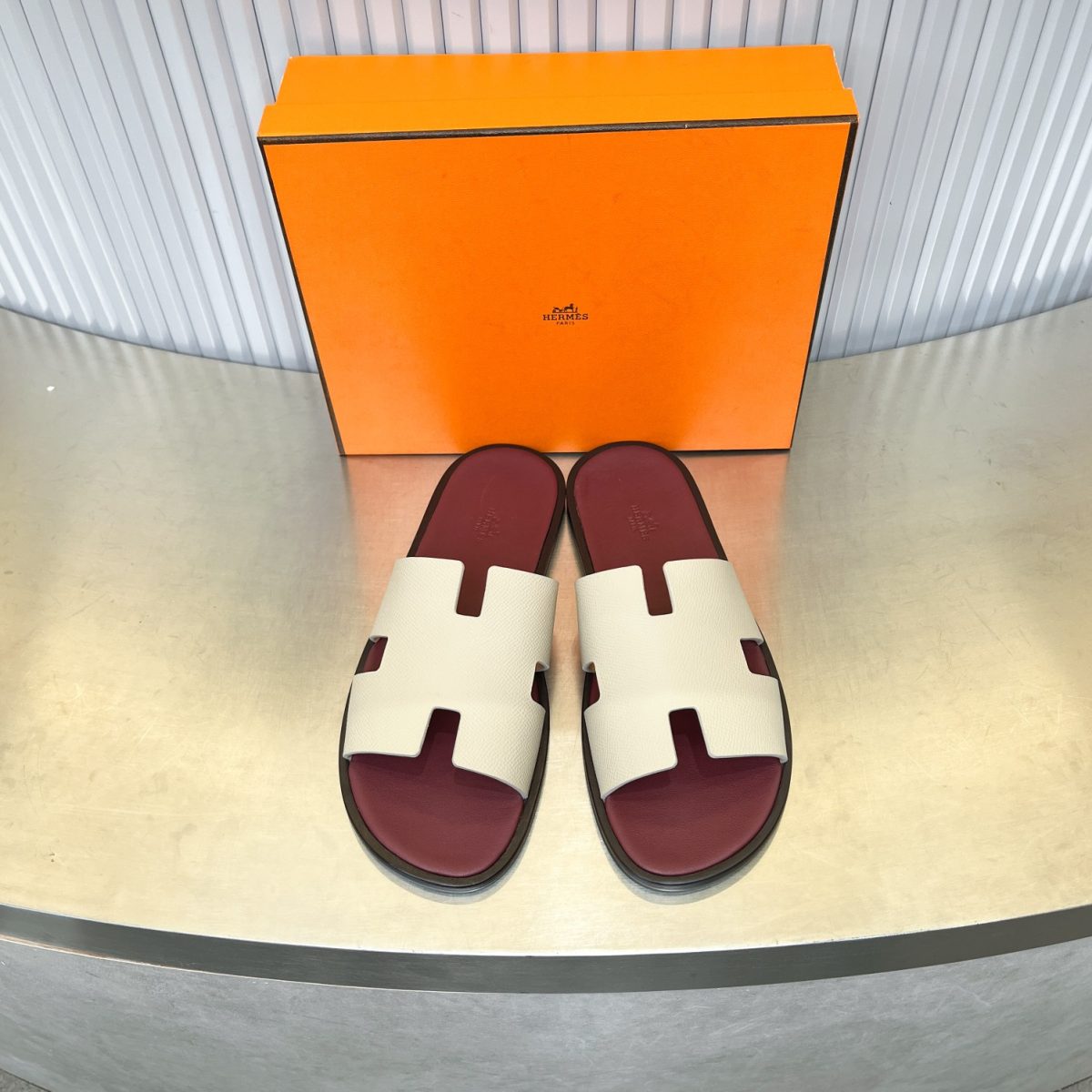 Hermes lzmir Sandals Size 40-45 - Image 2