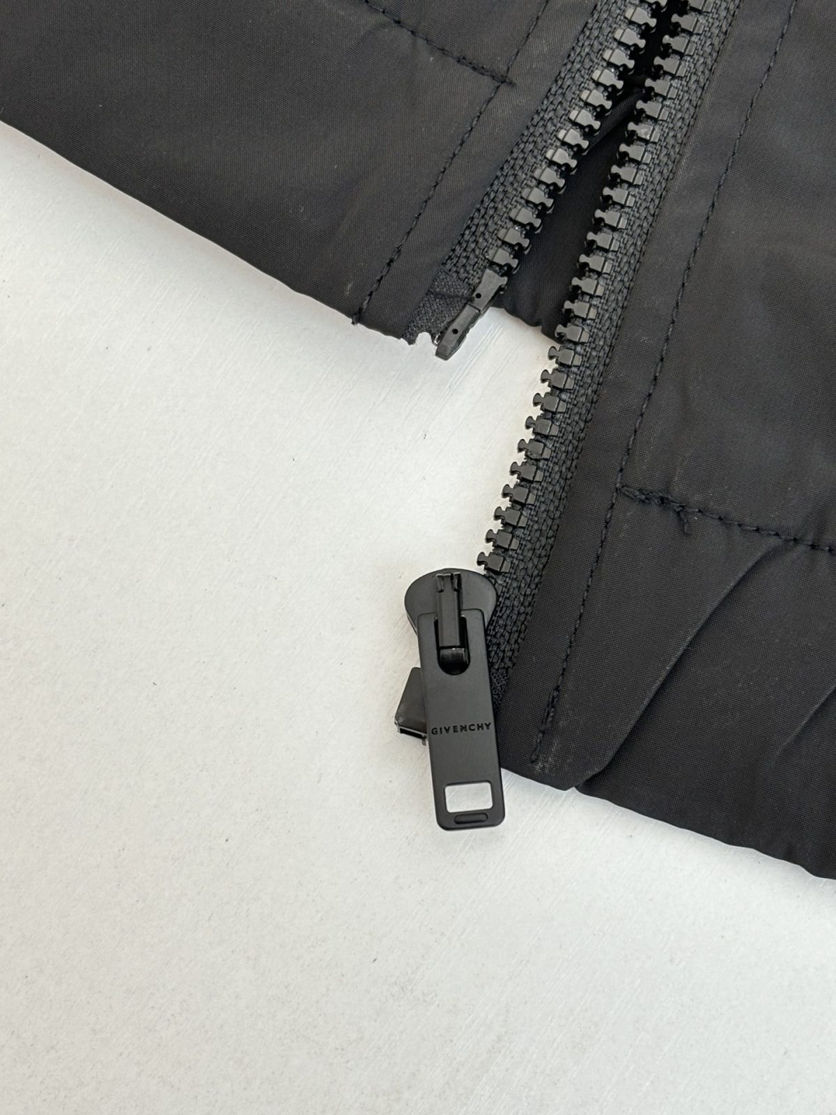 Givenchy Unisex Jacket Size S-XL - Image 12