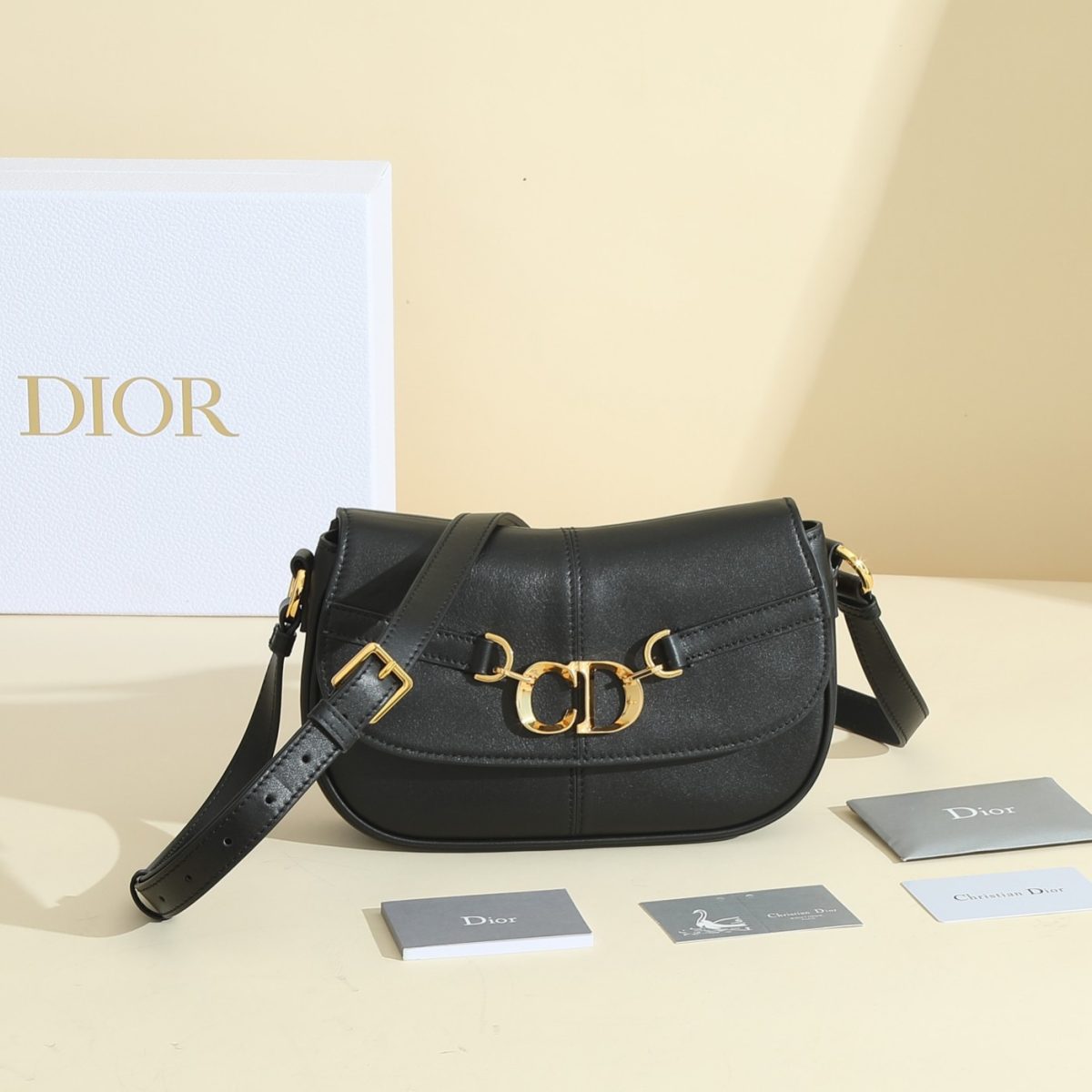 Dior Kleine CD Besace Women Shoulder Bags 24*15*6cm - Image 1