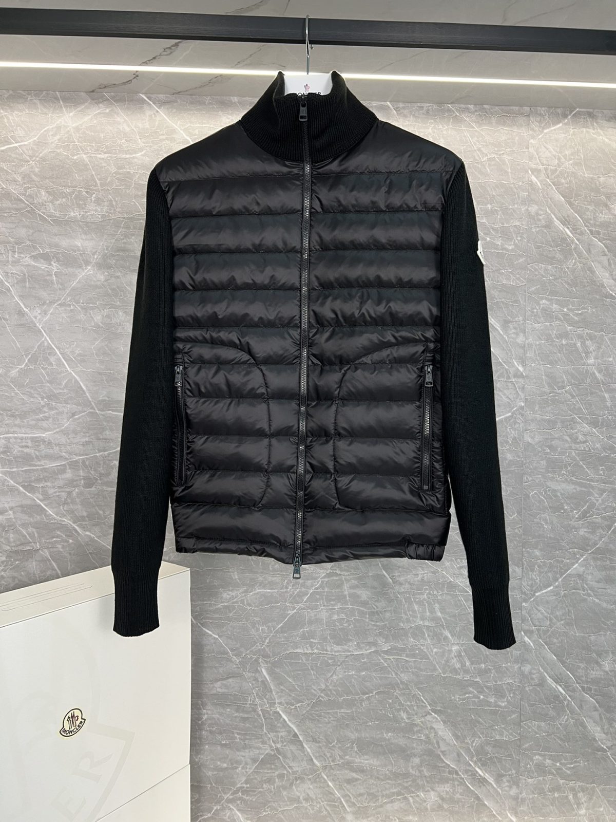 Moncler Down Jacket Size M-XXXL - Image 6