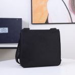 Prada 2VH118 Re-Nylon and Saffiano Leather Shoulder Bags Size 28*25*6cm - Image 4