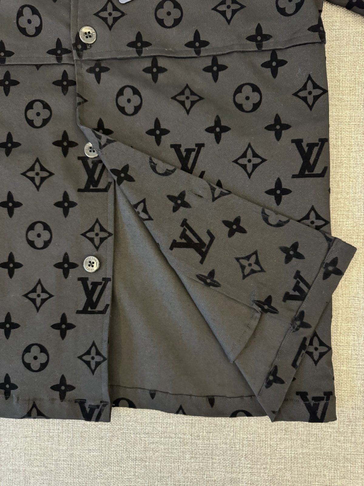 Louis Vuitton 2023ss Shirt Monogram Size S-XL - Image 9