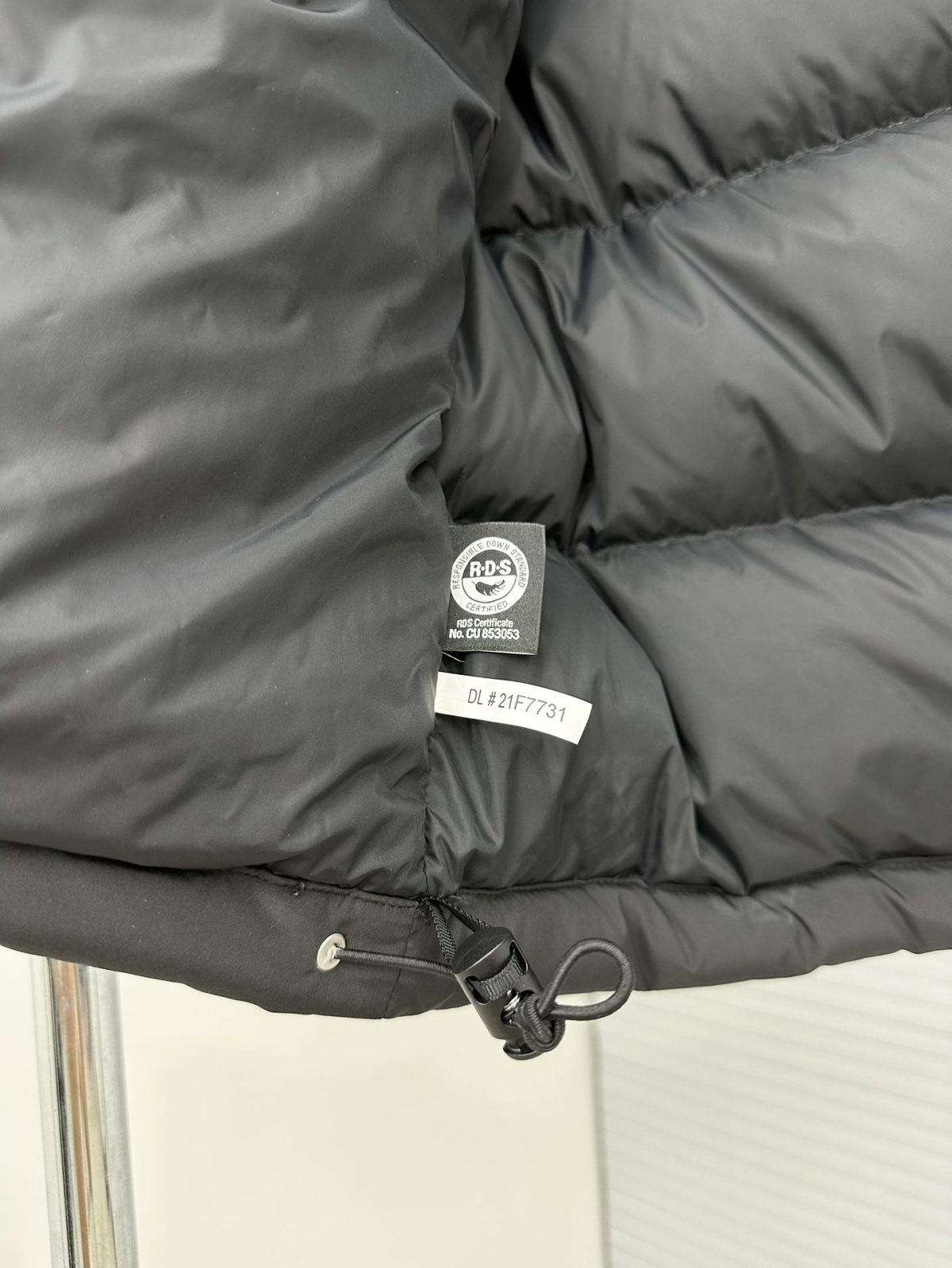 The North Face 1992 Men Women Winter Jacket XS-XXL - Image 9