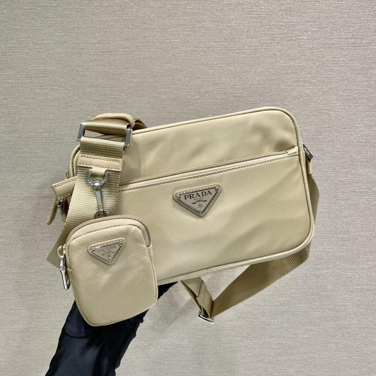 Prada 1BC167 Re-Nylon Shoulder Bags Size 23*15*7cm 3-Color - Image 11