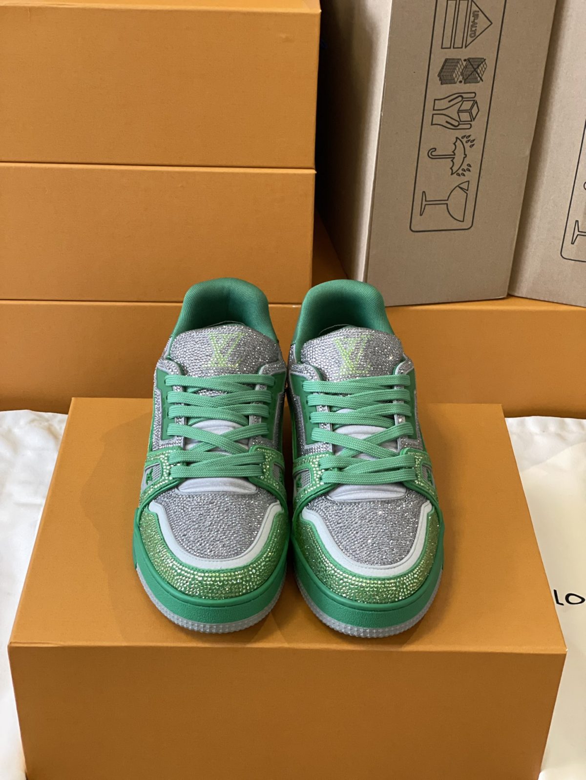 Louis Vuitton LV Trainer Diamond Sneaker Size 36-46 - Image 3
