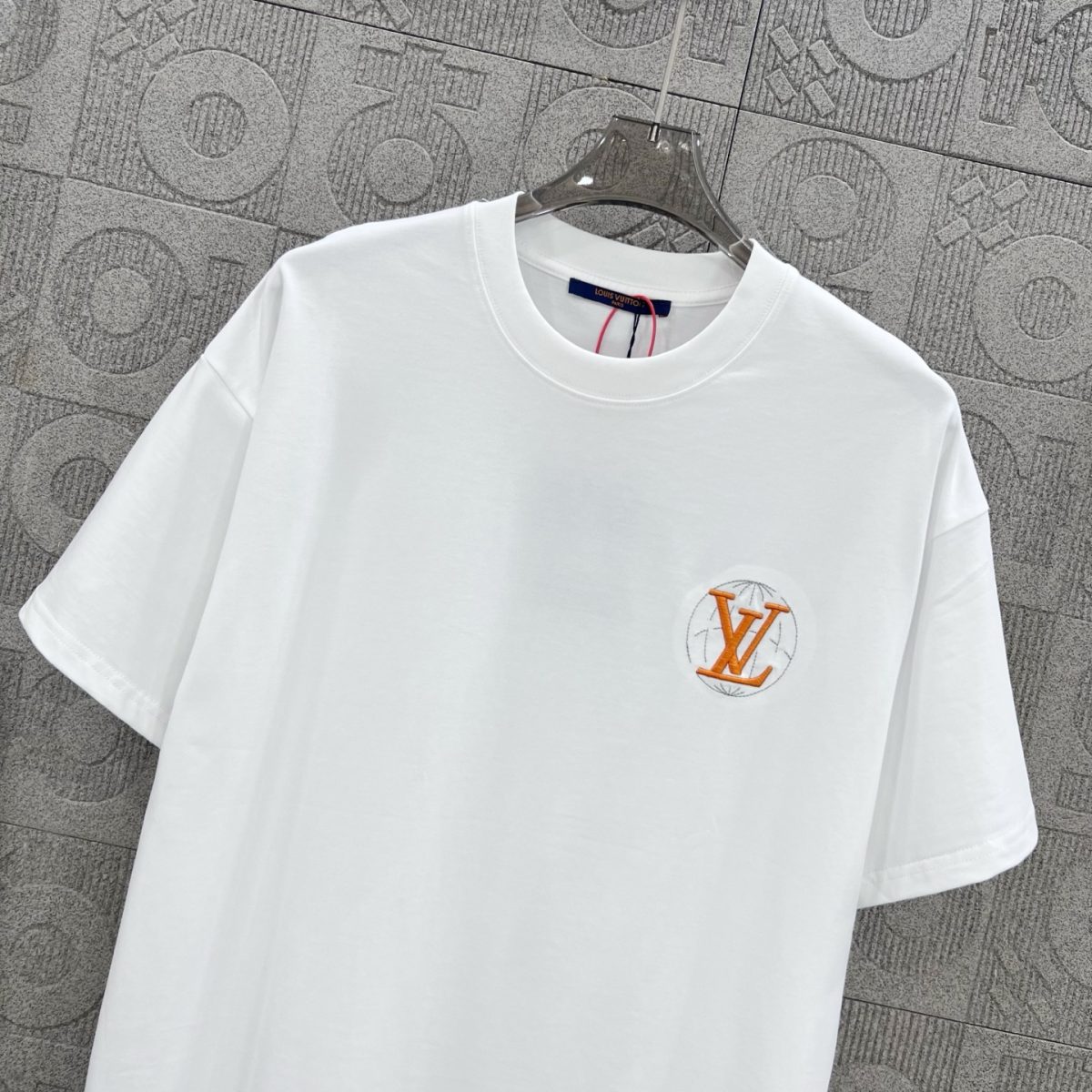 Louis Vuitton T Shirt  Embroider Logo Size XS-L - Image 7